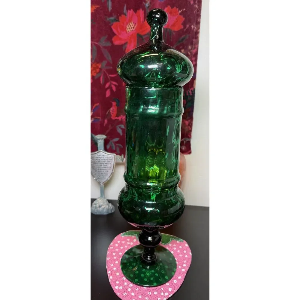 Fabulous Piece of Green Italian Empoli, Lidded Apothecary Jar